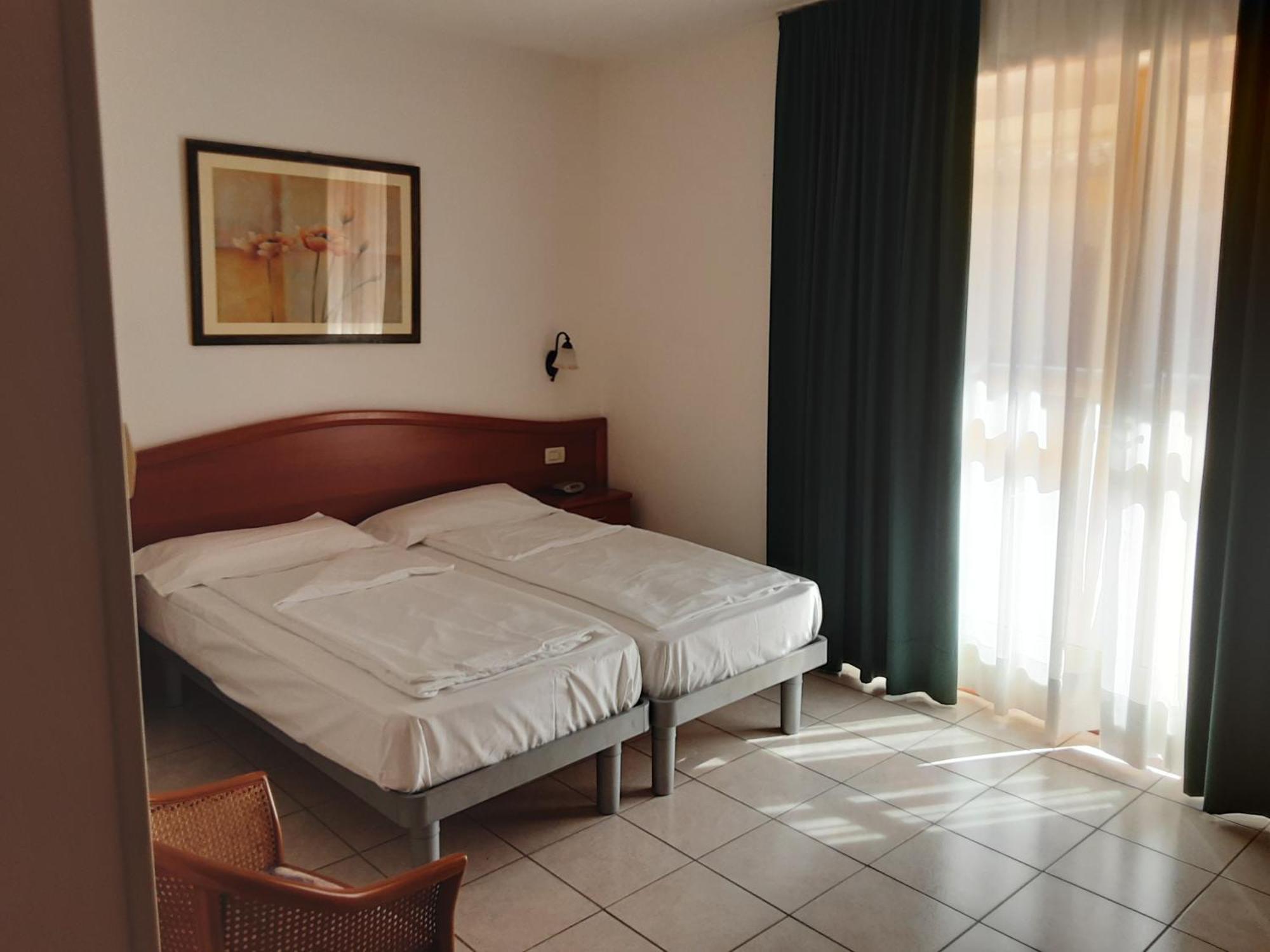Hotel Florida Limone sul Garda Luaran gambar